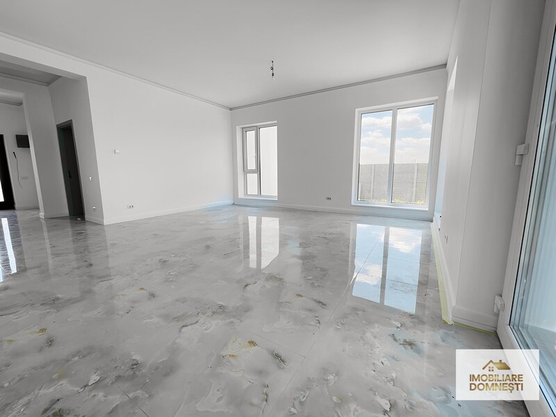 Domnesti Casa Parter curte amenajata 4 camere - str Salciei